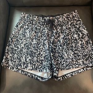 Lululemon shorts, size 4, black/white